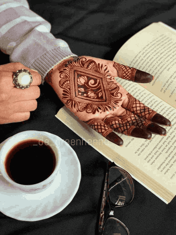 dulhan mehndi design
