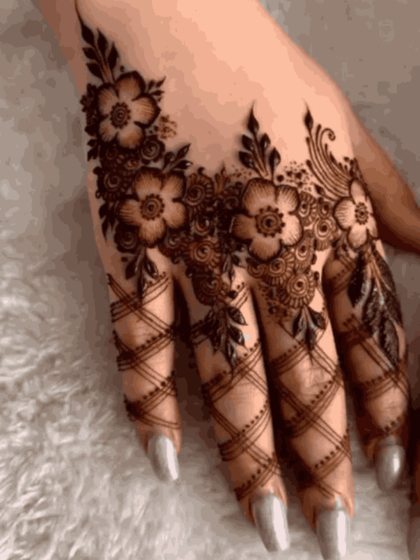 flower mehndi design