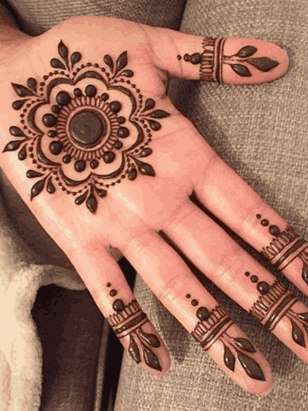 flower mehndi design
