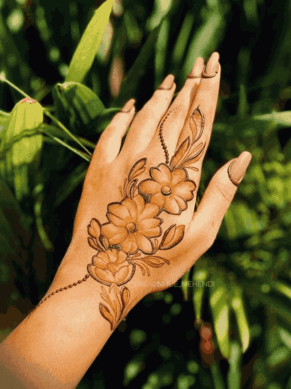 flower mehndi design