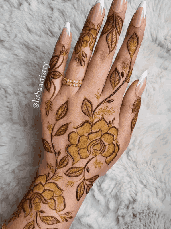 flower mehndi design