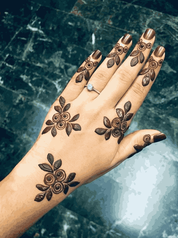 flower mehndi design