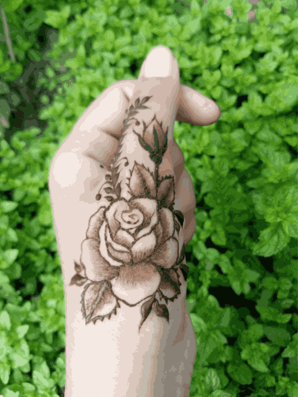 flower mehndi design