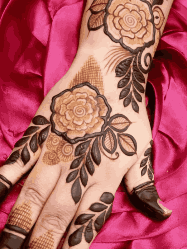 flower mehndi design
