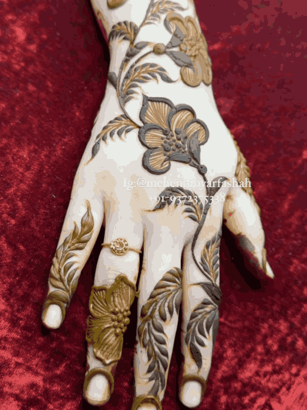 flower mehndi design