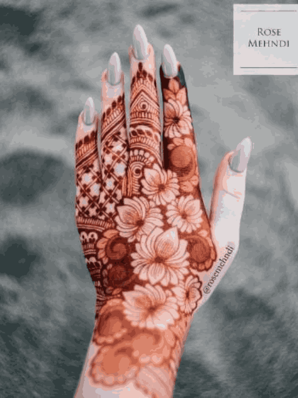 flower mehndi design