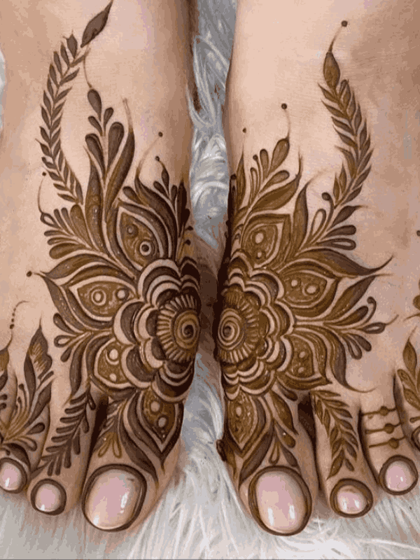flower mehndi design