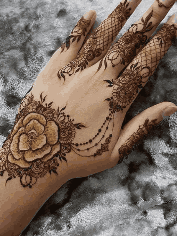 flower mehndi design