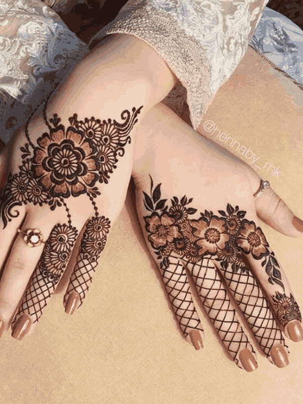 flower mehndi design