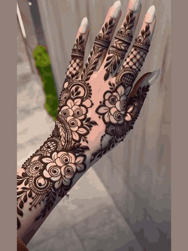 flower mehndi design