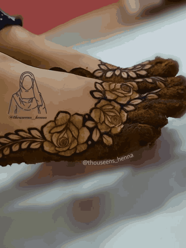 flower mehndi design
