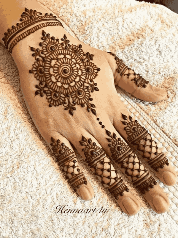 flower mehndi design